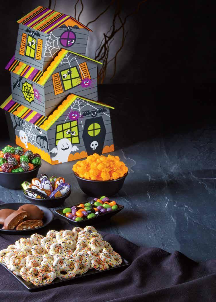 A Enchanting SNACKS Be the most POP-ular house on the block this Halloween.