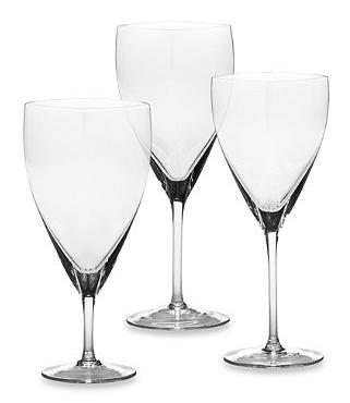 Mikasa Ryland Ryland 2013. Lifetime Brands, Inc. All rights reserved. The Mikasa Ryland stemware collection features a soft-edge, squareshaped bowl that adds drama to the tabletop.