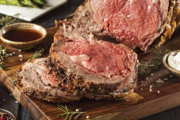 FRESH PRIME RIB Prepared fresh in your kitchen. experience the difference Our expert butchers trim, cut and tie each standing rib roast. Choose 2,3,4,5 or 7 bones. We recommend 1 bone per 2 people.