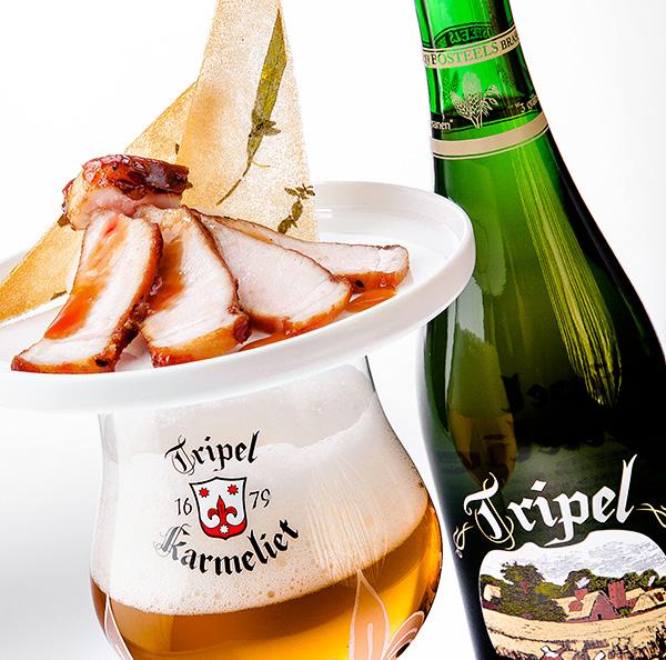 Caramelized Vita pork loin fillet with herbs and a celery cream served with Tripel Karmeliet Ingredients (4 persons) - Vita pork loin fillet: 450 g - honey: 100 g - sugar: 20 g - long pepper: 2 whole