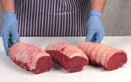 This rump is cut into three joints of even-sized diameter for easy carving so that the slices will not fall apart.