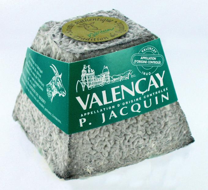 pierre, speciality cheese of our area. FROMAGERIE P. JACQUIN & FILS 9 route de Meusnes ZA des Busissons 36600 LA VERNELLE Ph.: +33 (0)2 54 95 30 85 Fax: +33 (0)2 54 97 47 46 Romain JACQUIN romain.