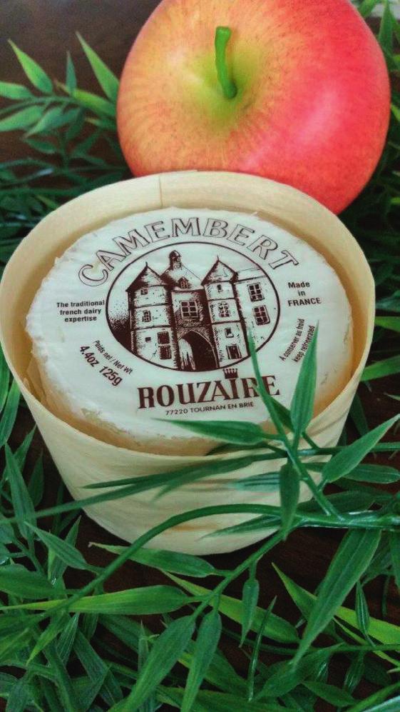 ROUZAIRE An independant family owned company located in the heart of the Brie area. Origin of our Brie cheeses is guaranteed. A production linked with the local lore.