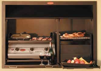 The 700 gas version of the 700 harcoal uilt n arbecue offers the same specification but with out the hassle of charcoal. Just turn on the gas, warm the grilling surface and begin cooking.