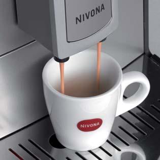 Professional, manually operated cappuccino function with the Spumatore Milk froth directly into your cup Digital display