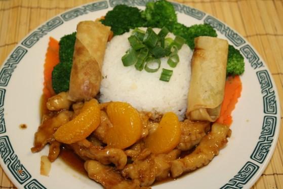 00 Lightly battered tender chicken tossed in tangy sesame sauce and topped with sesame seeds and mixed with broccoli and carrot.
