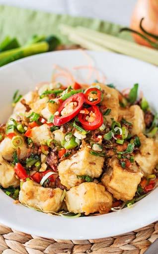 8 Deep fried silky tofu finished with a garnish of salt & pepper, fried chopped onions & diced capsicum V02. Belachan Kangkung 马来风光 ( 通菜 ) $15.