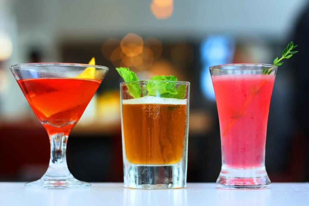 Add a mini-welcome cocktail to your festivities for just $7 per person. Need More Time to Celebrate?