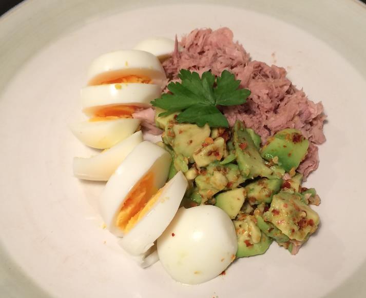 #CROCKFIT LUNCH RECIPES E.A.T Egg Avo Tuna Vegetarians take away the Tuna and add Vegetable of your choice!