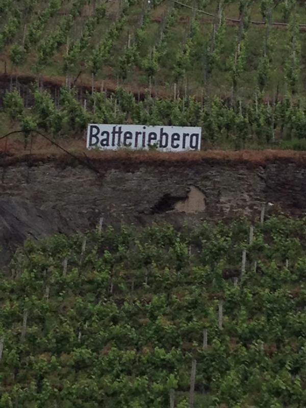 Batterieberg is a monopole within the Zeppwingert vineyard.