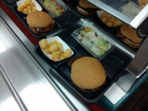 DINNER IS SERVED PINELLAS COUNTY SCHOOLS Today: 1,000 dinners per day Reimbursement