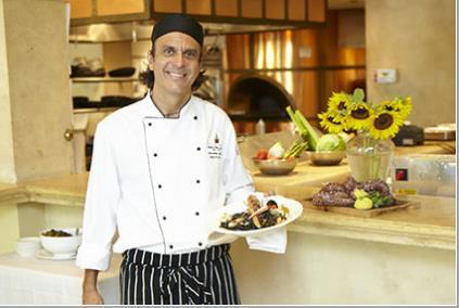 CHEF DE CUISINE, FONTANA Born in Ferrara, Italy, Chef Giuseppe Beppe Galazzi developed his culinary passion from his grandfather, a chef, and began his pursuit of the culinary arts at the early age