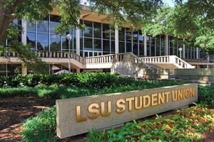 Directions to campus and parking for the LSU Summer Jobs Fair Event Locations: LSU Student Union Suggested Route to Reach Event Parking from I-10: Take the Acadian Thruway/LSU exit (157B) from I-10.