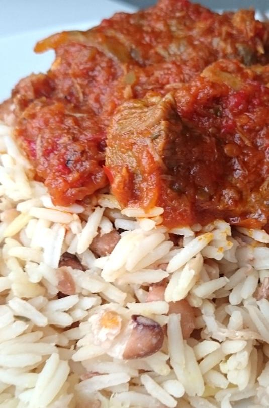 RICE AND BEANS (CONT D) Prep Time: 50 Minutes Calories: 345 Calories Serves: 3 Season your ﬁsh with salt, pepper and seasoning and boil with little water.