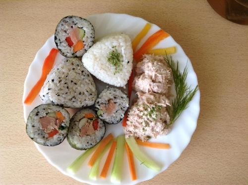 Best Onigiri Story Award: Verena Hopp She has an M.A. in Japanese studies and introduced onigiri and many kinds of sushi to her friends and family.