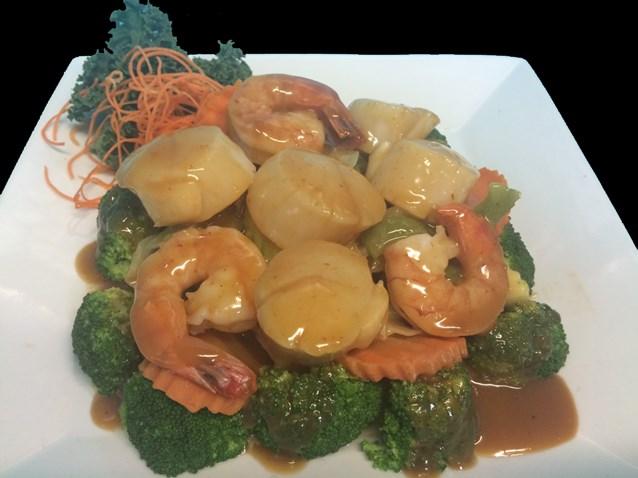 AROYDEE TREASURE Served with miso soup or green salad and steamed jasmine rice, brown rice substitution $1.
