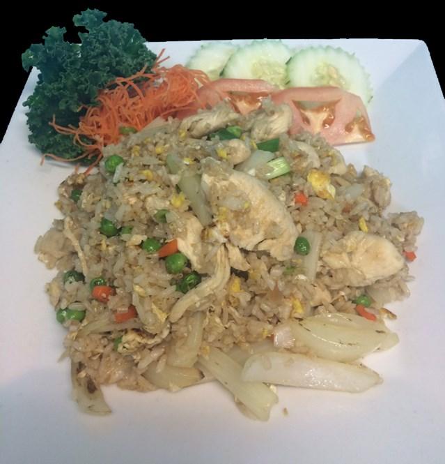 Aroydee Fried Rice Pad Thai Goi See Mee RICE & NOODLE Chicken, Beef, Pork, Tofu or Vegetable 11.95 Shrimp, Scallops or Squid 13.