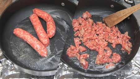cooking something. 2 Remove the casings from the Italian sausage links. Yes, they re a bit gross.