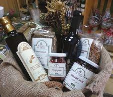 Looking to buy quality gift baskets for corporate clients, business associates, family or friends?
