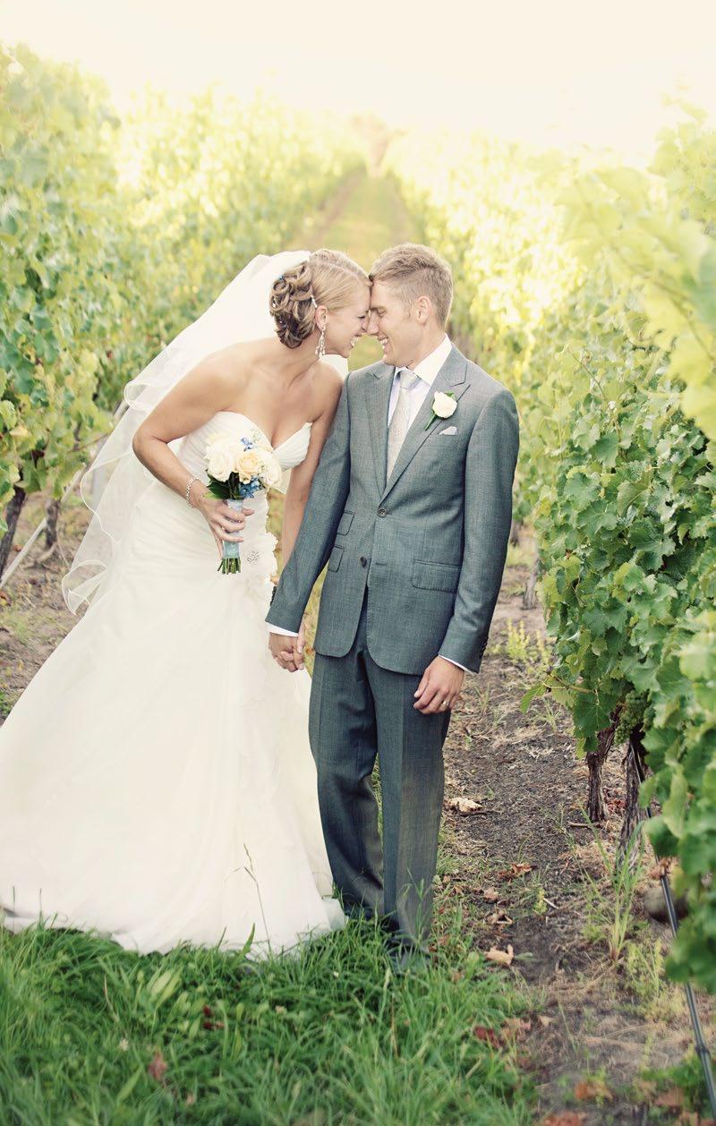 Your guests will enjoy the very best Tasmanian produce and ultra premium wines as they watch you marry in the splendor of the