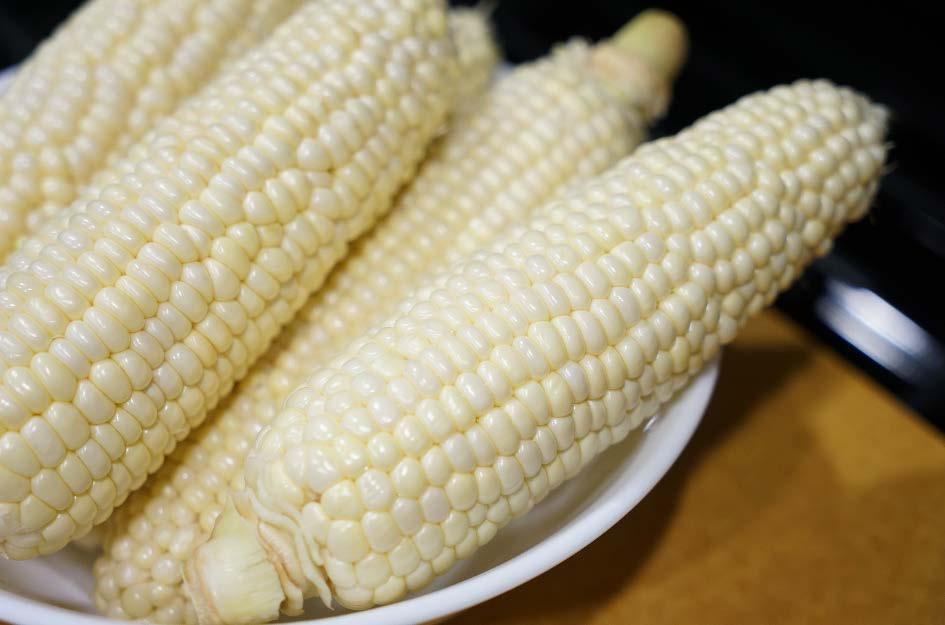 About 175 million tons of maize are destined yearly to food applications.