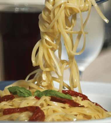 . 36 Linguine tossed in chili oil with chicken, turkey ham, pepperoni & Onions Available on request - 5.00 Pasta Penne Arabiatta.