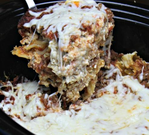 Slow Cooker Lasagna 1 lb. ground beef 1 minced garlic clove 24 oz can of crushed tomatoes 12 oz.