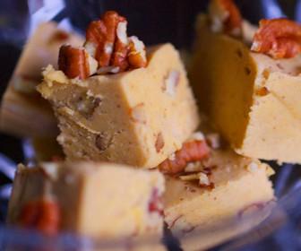 Pumpkin Cheesecake Fat Bomb Squares (Shared from Maria McWhinnie) 1/2 cup grass-fed butter 3 ounces cream cheese 1/2 cup pureed pumpkin 1/4 cup chopped pecans 4 tbsp Truvia, or desired sweetener 2