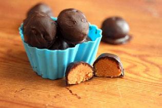 Chocolate Peanut Butter Balls 1 c. peanuts (no salt) 4 packets Stevia ¼ c. unsweetened baking chocolate 2 ½ tsp.