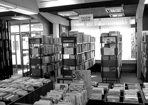 Zadnjih dvajset let KNJIŽNICE NA ŠALEŠKEM Prostori knjižnice na Titovem trgu 5 so po dvajsetih letih postali pretesni.