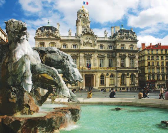 HOTEL pont royal (B,D) Tuesday, May 15 PARIS / BEAUNE Check out of our hotel and, en route to Beaune, stop in the hill town of Vézelay and enjoy lunch and a visit to the stunning Basilica of St.
