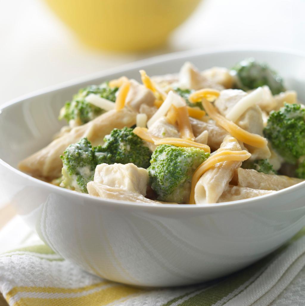 CHIC PENNE COOK TIME: 40 minutes MAKES: six 1½-cup servings INGREDIENTS: 3 cups penne pasta, whole-wheat, dry (12 ounces) 1 teaspoon granulated garlic 2 cups fresh broccoli florets 1 cup cooked diced