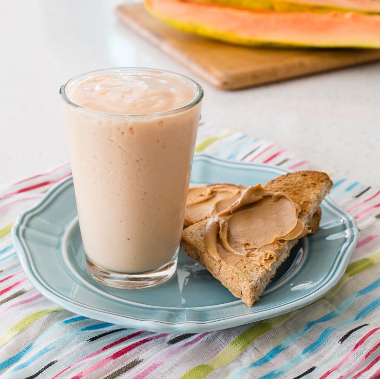 BATIDO SMOOTHIE TOTAL TIME: 10 minutes MAKES: 4 servings INGREDIENTS: 2 cups papaya chunks, fresh or frozen* 2 bananas, overripe and sliced 1 cup yogurt, plain low-fat** 1 cup ice cubes DIRECTIONS: 1.