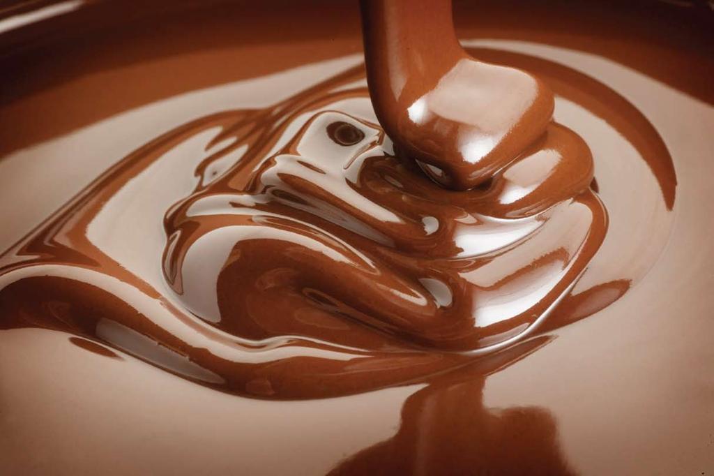 A silky smooth chocolate ganache that can be used in a variety of dessert recipes. Ganache Ingredients: 200gm Rich s Whip Topping 400gm high quality semi sweet chocolate pieces 1.
