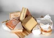 A selection of 5 cheeses, designed as an instant cheese board.