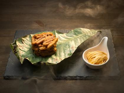 Bird s nest may be commonly enjoyed in Chinese cuisine but instead of presenting it as a dessert, the delicacy is double-boiled without sugar and served in a pear vessel.