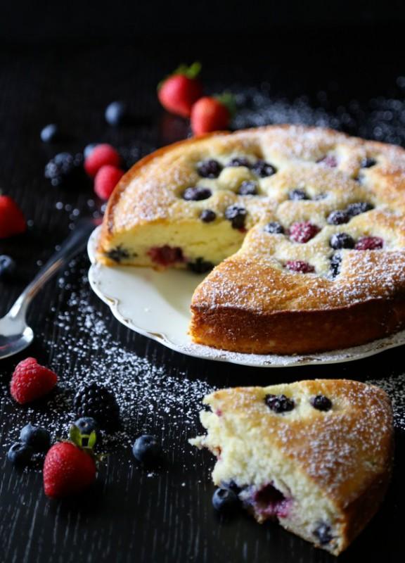 Easy Ricotta Cake with Fresh Berries Yield: Makes 1 9-inch cake Prep Time: 15 minutes Cook Time: 50 minutes Ingredients: 1 1/2 cups all-purpose flour 1 cup granulated sugar 2 teaspoons baking powder