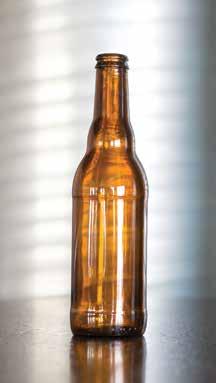 The Advantage Bottle Family is a contemporary take on a classic longneck profile, allowing for maximum flexibility in