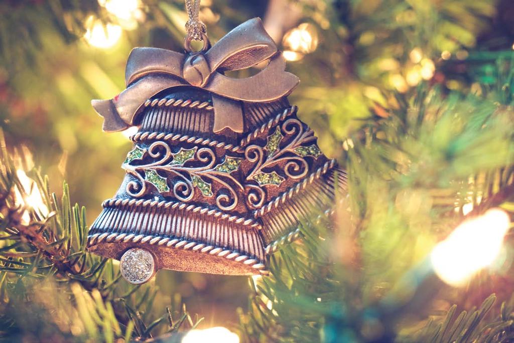 CHRISTMAS AT ANANTARA VILAMOURA Cherish the festive season with exotic effervescence. Experience the picturesque serenity of the Algarve and true tastes of modern luxury.