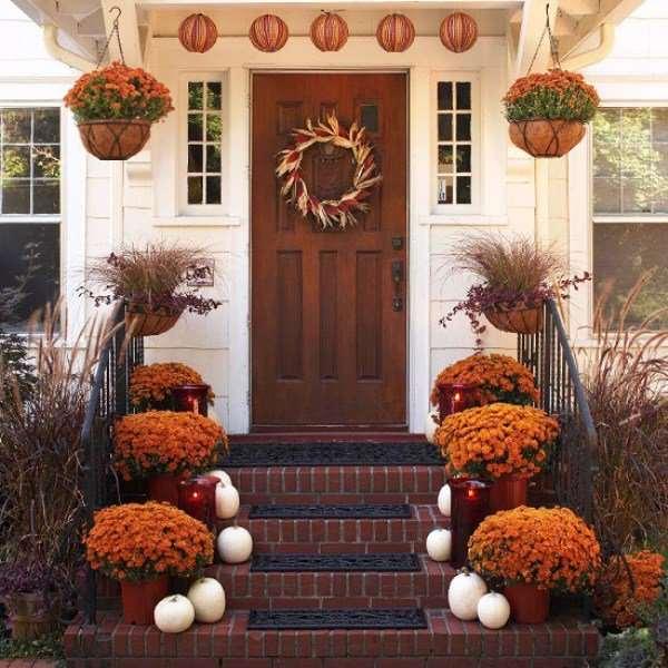 a unique way to create an amazing porch design! One of the necessary details on every porch this time of year is the pumpkin.