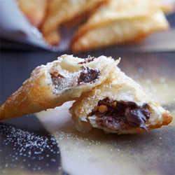 Chocolate samoosas Try these heavenly crispy treats, filled with oozing melted chocolate.