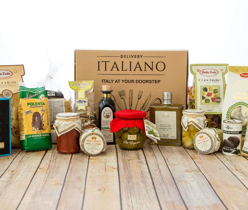 Taste of Italy - DI16 The Taste of Italy box takes you on a culinary trip to the most beautiful regions of Italy through a complete meal.