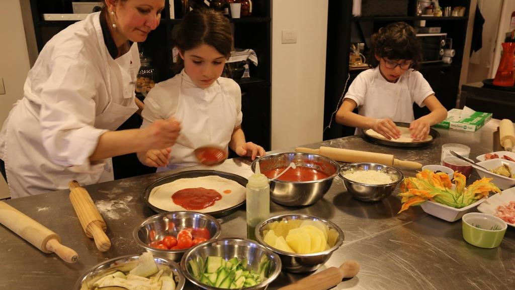 12 10 MAKE YOUR OWN PIZZA How about becoming an Italian chef for a day? At our cooking school learn all the secrets of Italian pizza.