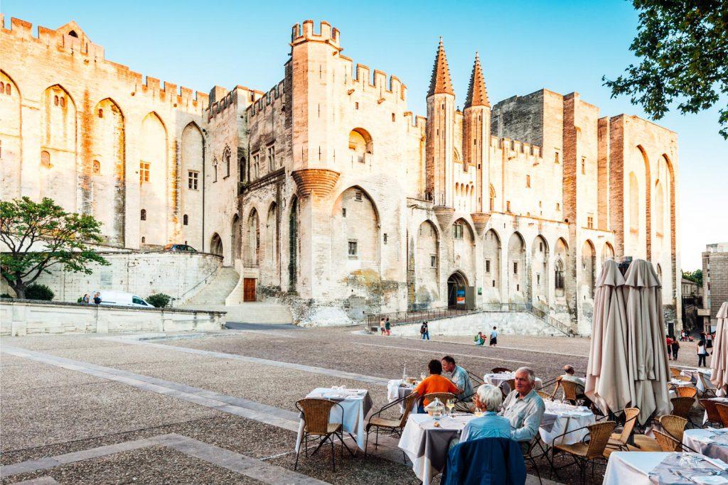WED, APR 11 DAY 3 ILE DE LA BARTHELASSE Arrive in the ancient city of Avignon, filled with magnificent art and architecture.