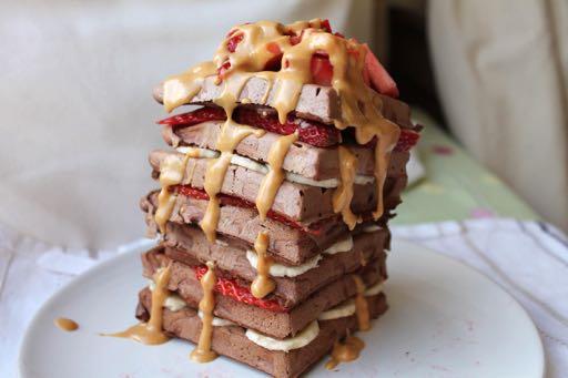 STRAWBERRY BANANA WAFFLE STACK Using the low carb waffle recipe, add 10g cocoa powder to the mix to make chocolate waffles.