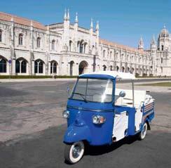 Enjoy the ride along the waterfront to Belém, which will allow you to pass by markets, museums, nightclubs, bars and restaurants.