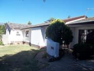 9625 BRILJANTE BELEGGERS GELEENTHEID! R 1 430 000 AFFORDABLE HOUSE IN POPULAR AREA! R 1 290 000 SPACIOUS 4 BEDROOM FAMILY HOUSE! R 1 280 000 STUNNING APARTMENT IN SOUTHERN PAARL!