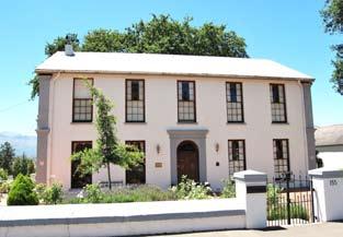 In a time when one could order an almost completed home via catalogue, Georgian and Victorian architecture knocked on Paarl s door.