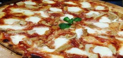 Porcini Pizza Tomato Sauce, Mozarella Cheese, Porcini Mushrooms and