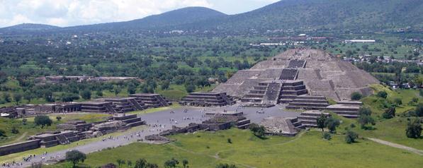 , the Valley of Mexico was dominated by the Teotihuacán, the City of the Gods, was a large city of plazas, pyramids, and avenues.